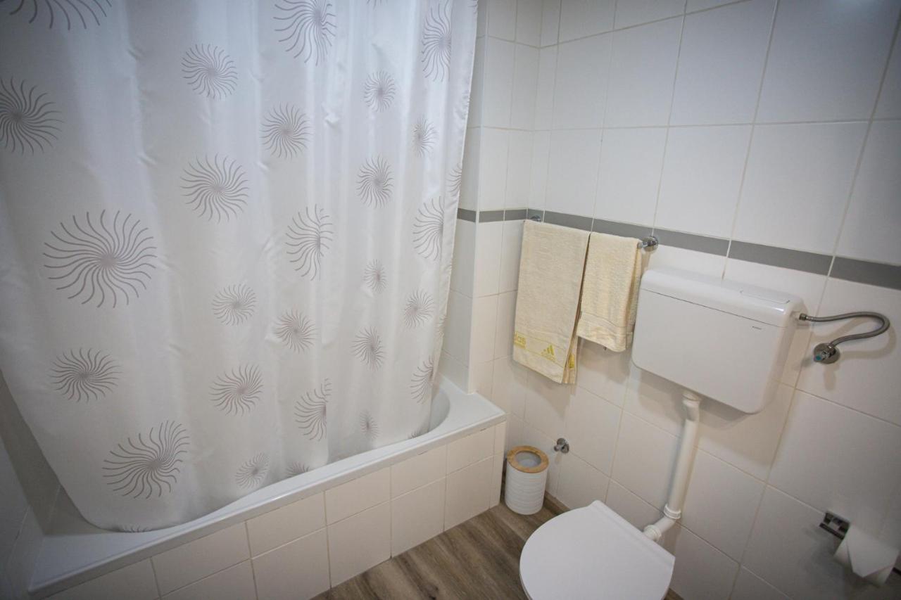 סומבור Apartman Elle מראה חיצוני תמונה